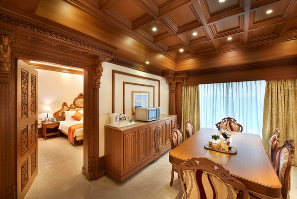 Accord Metropolitan Hotel